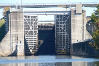 rivers wilson dam heading great part lock dsc